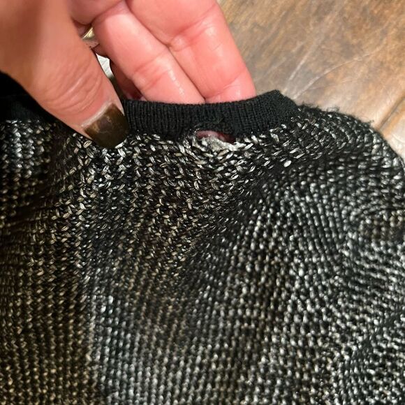 Soft surroundings cardigan sweater size medium - Picture 5 of 6